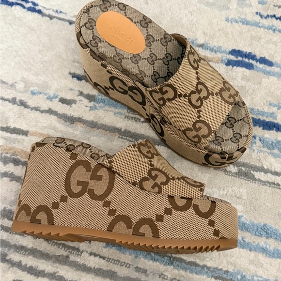 Gucci GG Canvas Platform Slides – Size 38 (US 7.5–8) NWOT - Picture 1 of 8